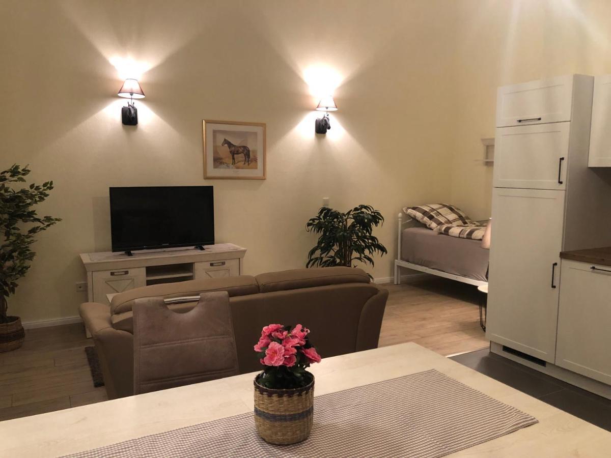 Ferienapartments Reitanlage Schenksolz Schenklengsfeld المظهر الخارجي الصورة