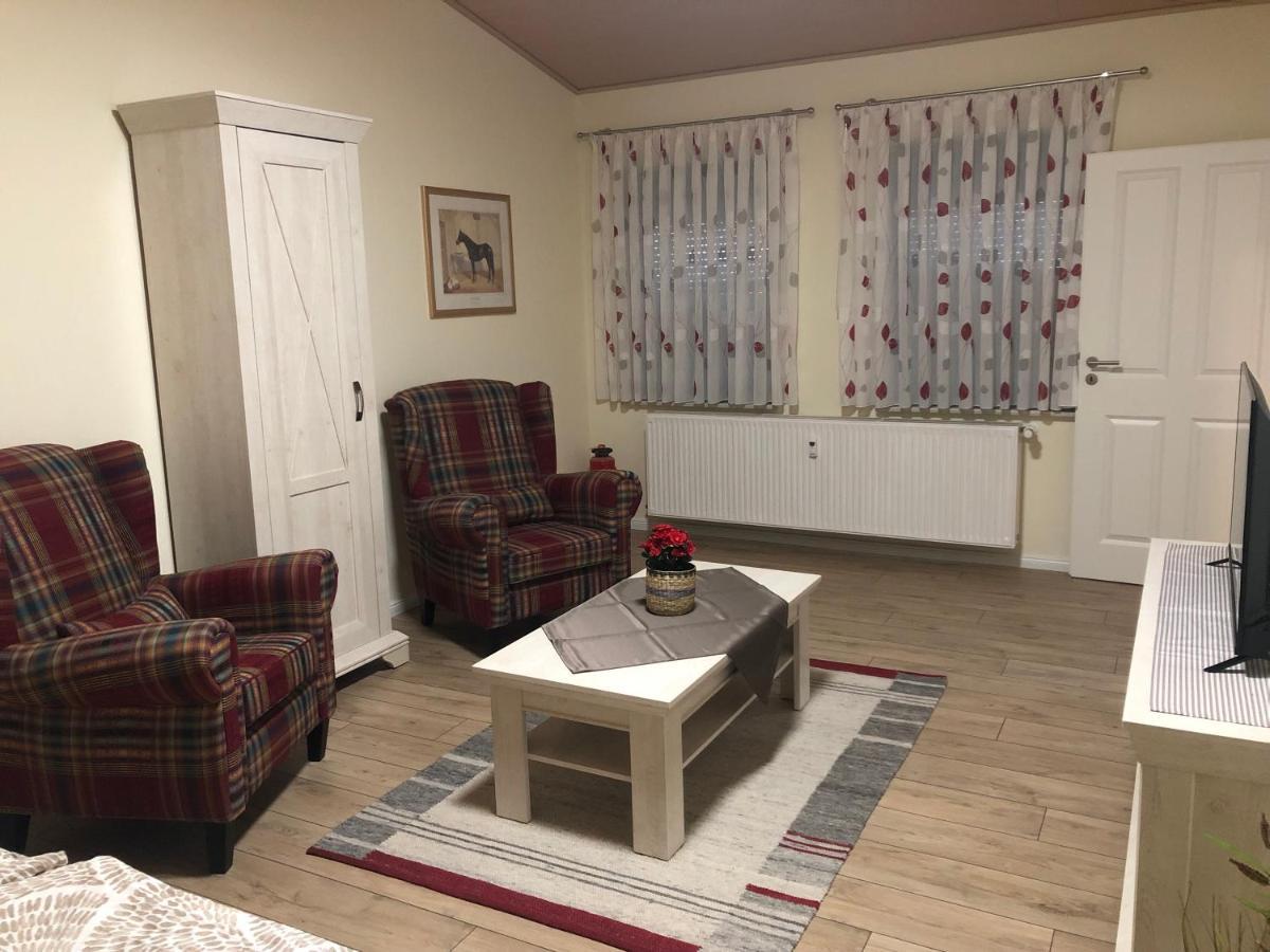Ferienapartments Reitanlage Schenksolz Schenklengsfeld المظهر الخارجي الصورة